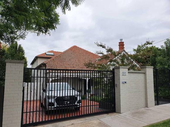 22 Kelvin Grove, Prahran