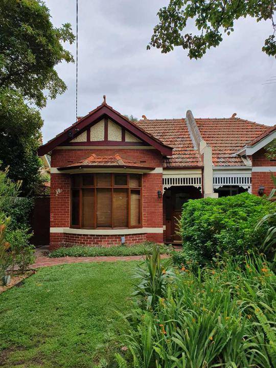 38 Kelvin Grove, Prahran