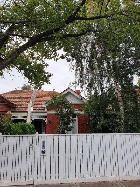 36 Kelvin Grove, Prahran