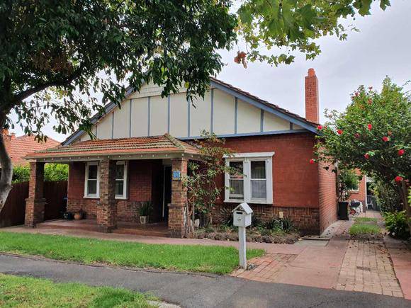 19 Larnook Street, Prahran