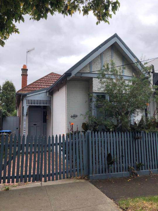 8 Larnook Street, Prahran