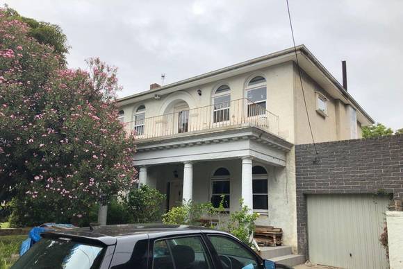 6 Linden Court, Prahran