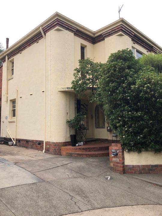 7 Kenleigh Grove, Prahran