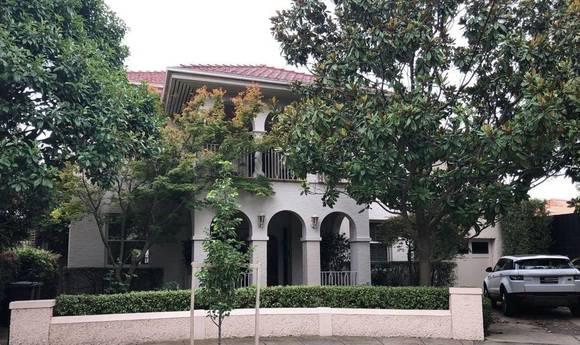 7 Linden Court, Prahran