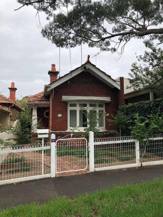 10 Banole Avenue, Prahran