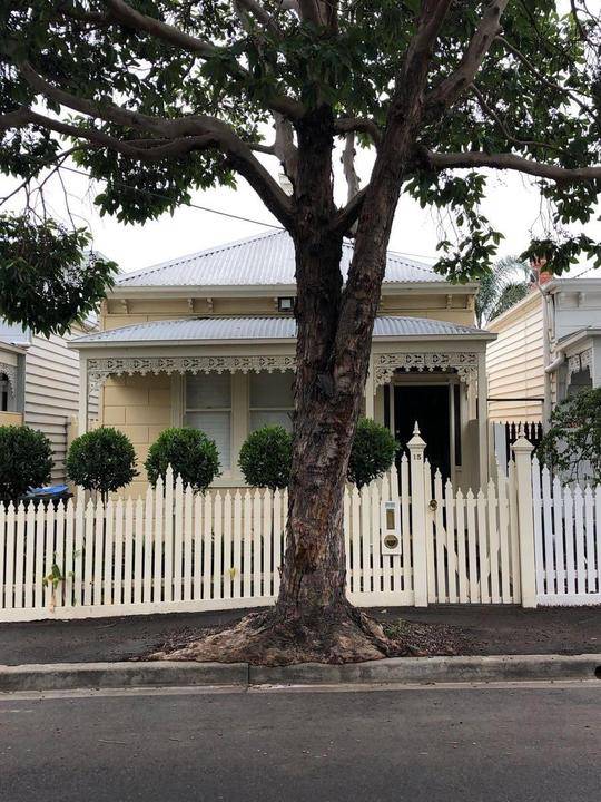 15 Bowen Street, Prahran