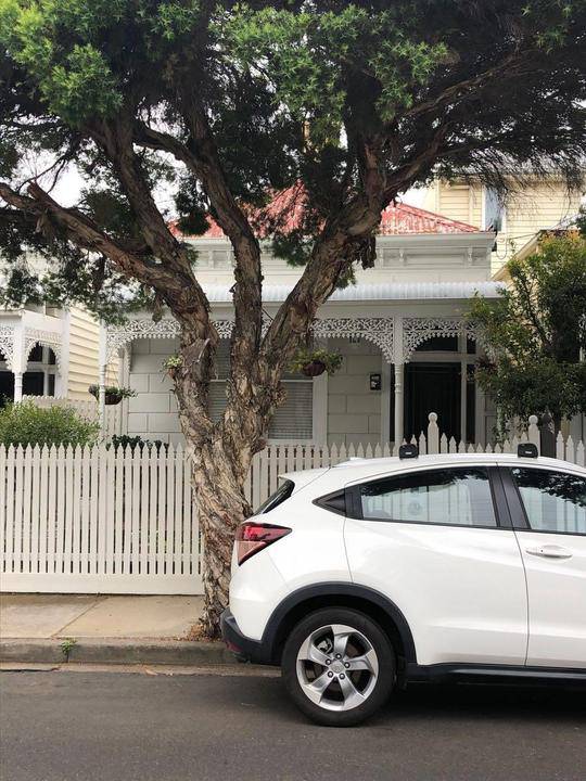 23 Bowen Street, Prahran