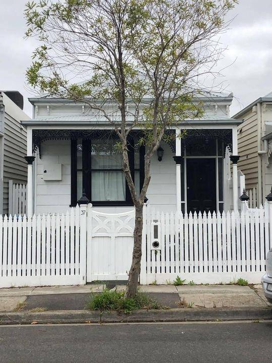 37 Bowen Street, Prahran