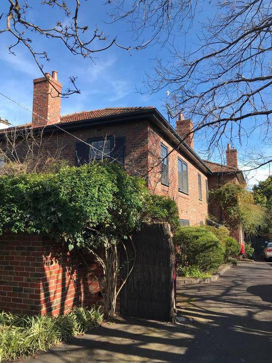 25 Grandview Grove, Prahran