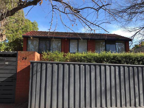 39 Grandview Grove, Prahran