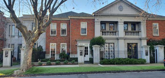 3 Landale rd Toorak