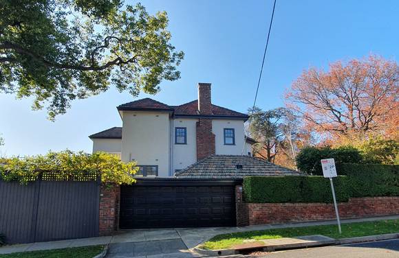 12 Montalto Avenue, TOORAK