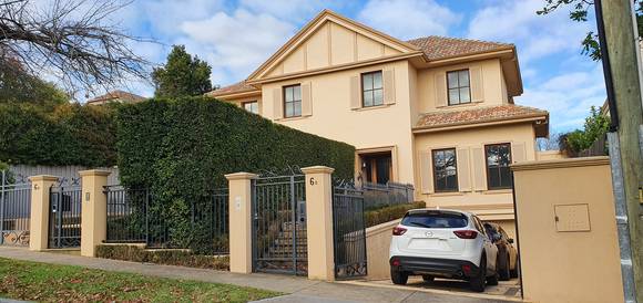 6A Toorak Avenue, TOORAK