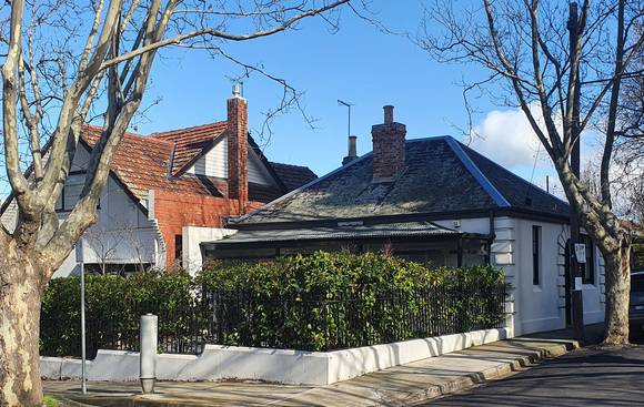 75 Caroline street South Yarra