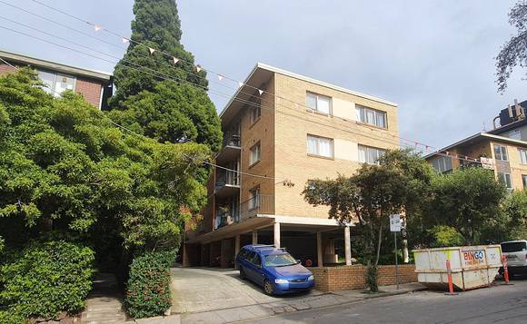 2A Davidson Street South Yarra
