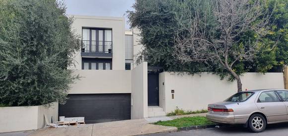 2A Gordon Grove South Yarra