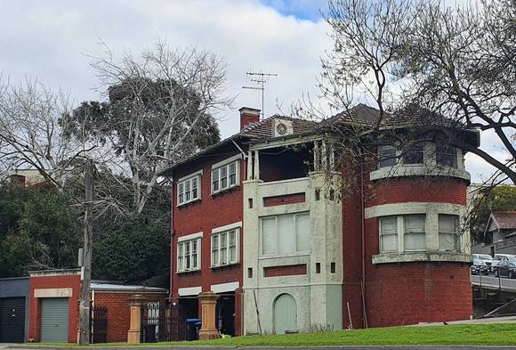 526 Punt Road South Yarra