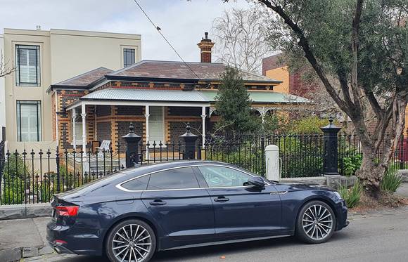 26 Cunningham Street South Yarra