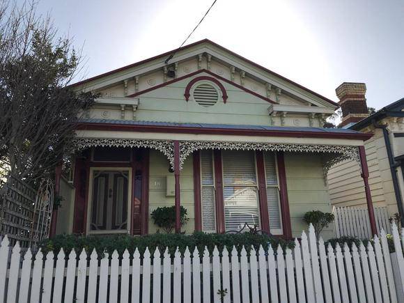 18 Cambridge Street, Armadale
