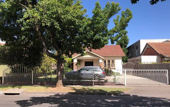 23 Serrell Street, Malvern East