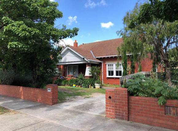 9 Serrell Street, Malvern East