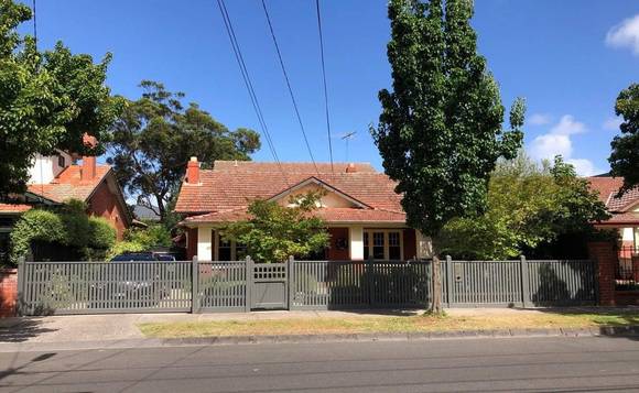 17 Serrell Street, Malvern East