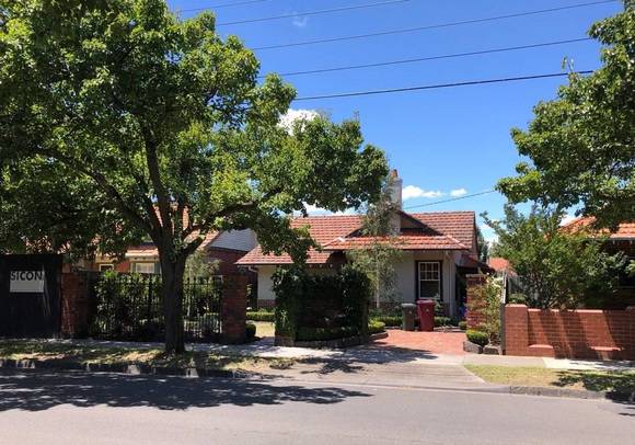 26 Serrell Street, Malvern East