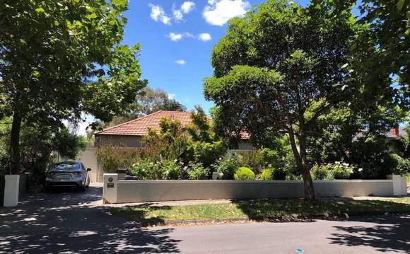 34 Nirvana Avenue, Malvern East