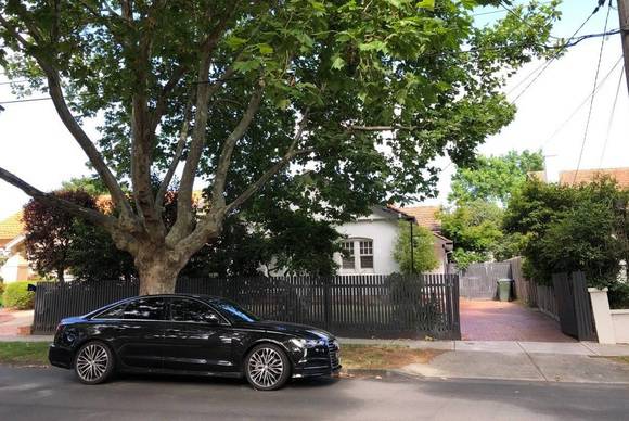 45 Nirvana Avenue, Malvern East