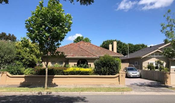 23 Karma Avenue, Malvern East