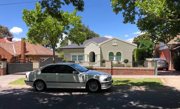 36 Karma Avenue, Malvern East