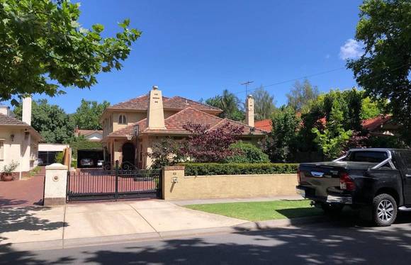 63 Karma Avenue, Malvern East