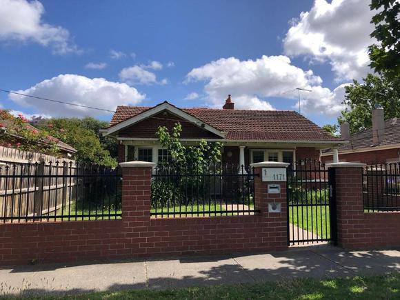 1171 Dandenong Road, Malvern East