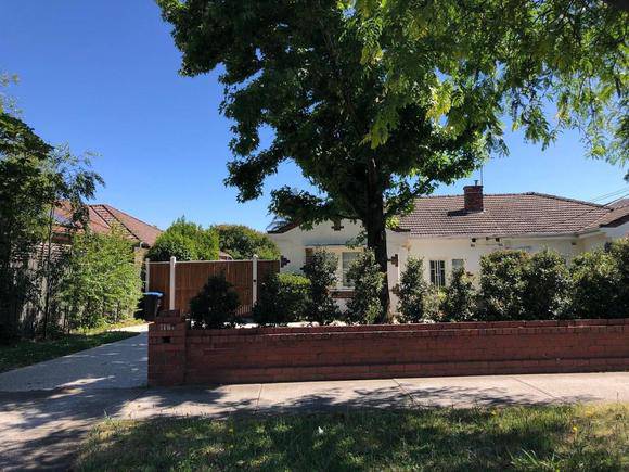 1181 Dandenong Road, Malvern East