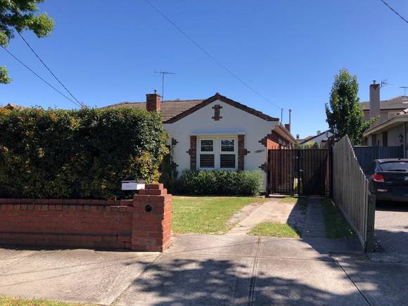 1183 Dandenong Road, Malvern East