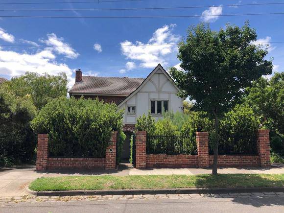 59 Talbot Crescent, Kooyong