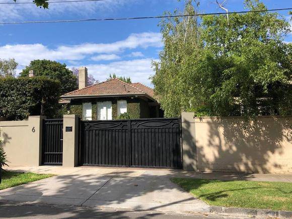 6 Norford Grove, Kooyong