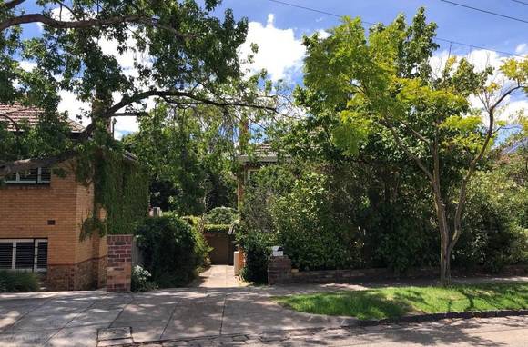 69 Talbot Crescent, Kooyong