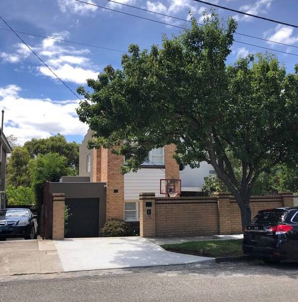 77 Talbot Crescent, Kooyong