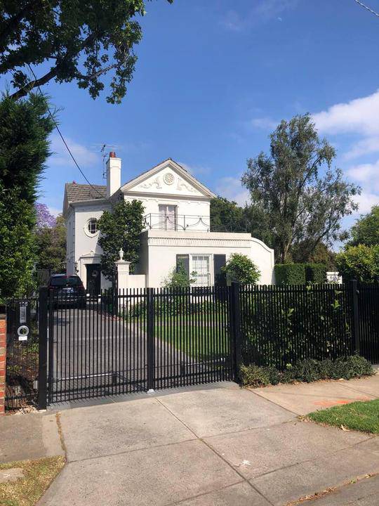 105 Elizabeth Street, Kooyong