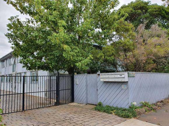 39 Tooronga Road, Malvern East