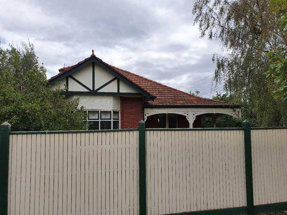 43 Tooronga Road, Malvern East
