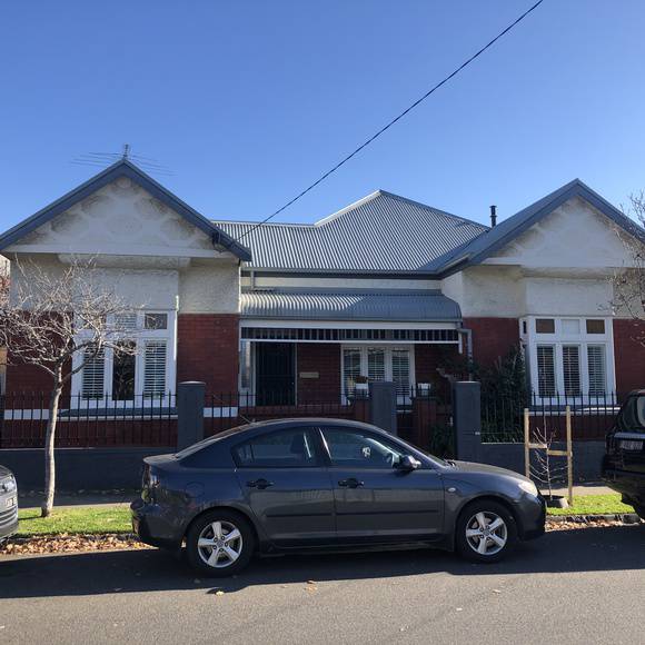 11 Chandlers Road, Malvern