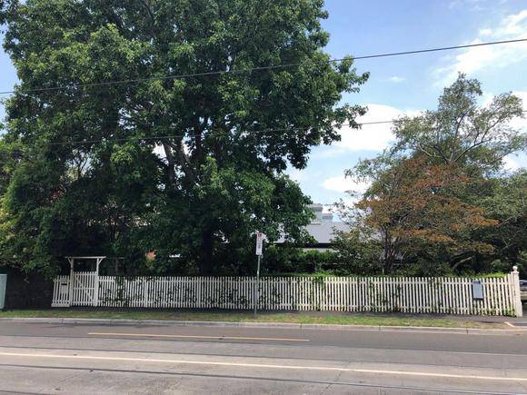 196 Wattletree Road, Malvern