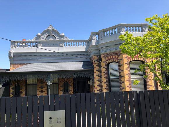 50 Stanhope Street, Malvern