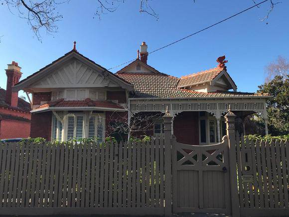 12 Epping Street, Malvern East