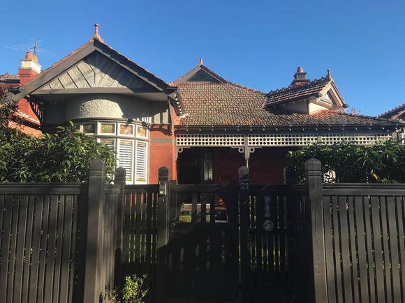 21 Epping Street, Malvern East