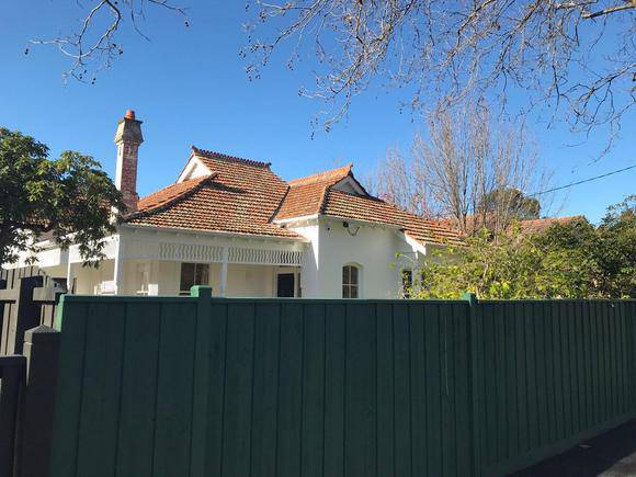 4 Epping Street, Malvern East