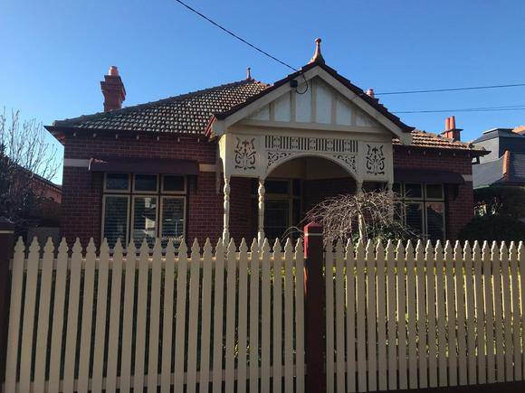26 Douglas Street, Malvern East