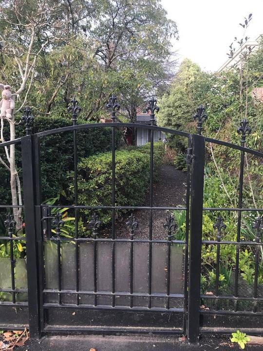 70 Central Park Road, Malvern East